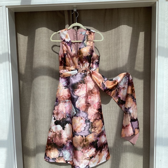 Kay Unger Dress Lani midi sleeveless pink / lavender,floral size 4 - Picture 2 of 10